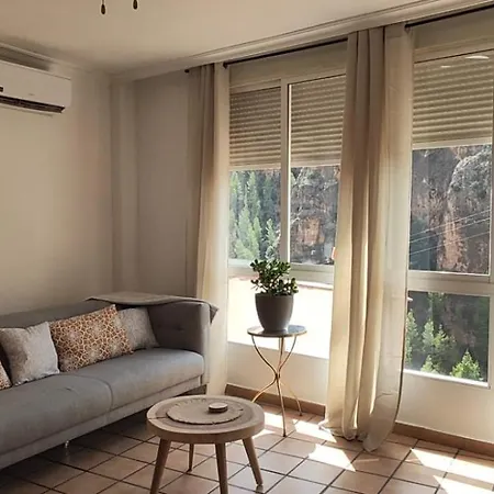 Los Picarzos Apartamento Ayna Exterior photo